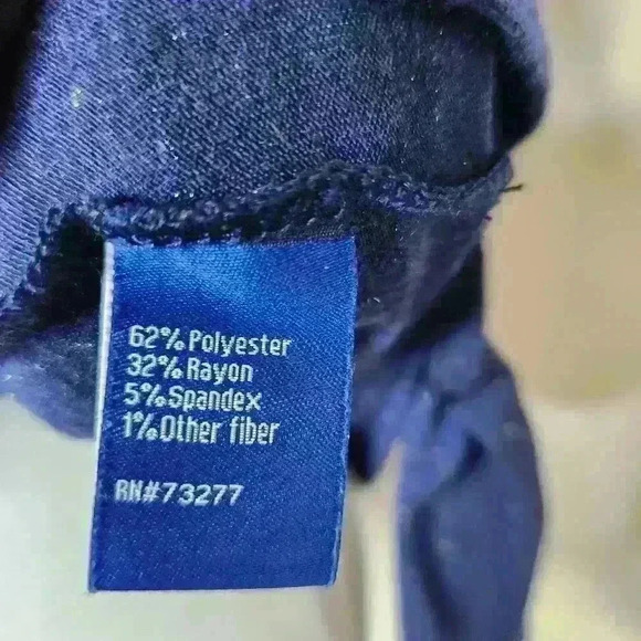 Apt. 9 women's sparkly blue mock neck long sleeve top size PXS - Picture 8 of 8